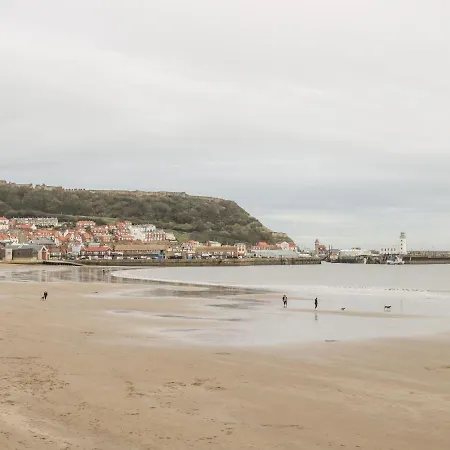 7a Belvoir Terrace דירה *