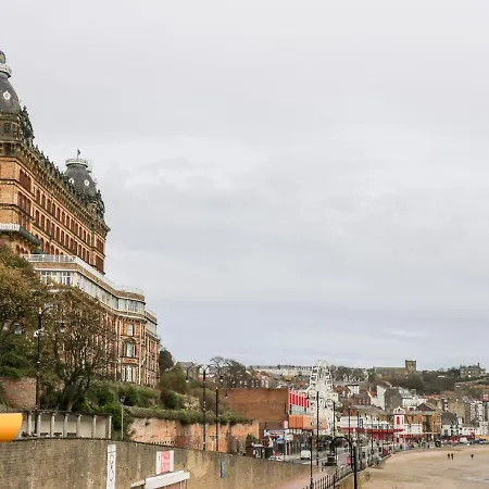 דירה 7a Belvoir Terrace סקארבורו